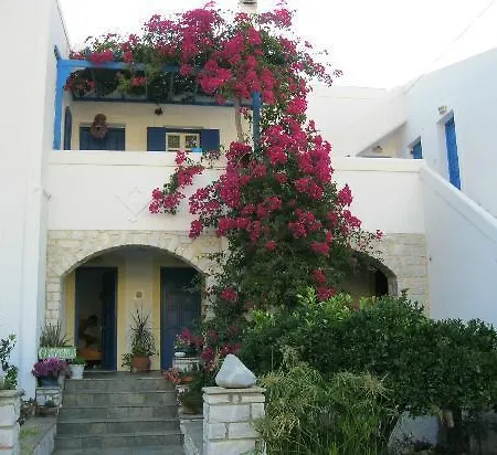 Moschoula * Parikia (Paros)