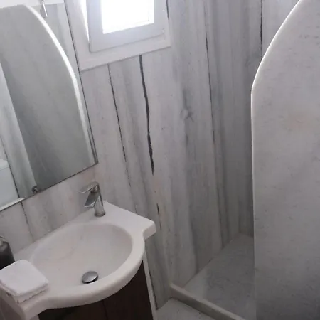 Moschoula Apartament *